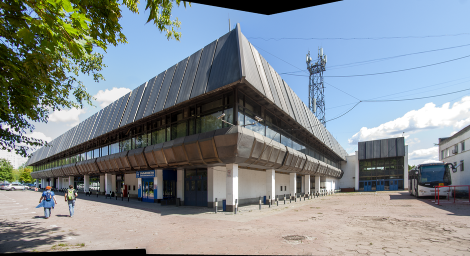 Крылья Советов)